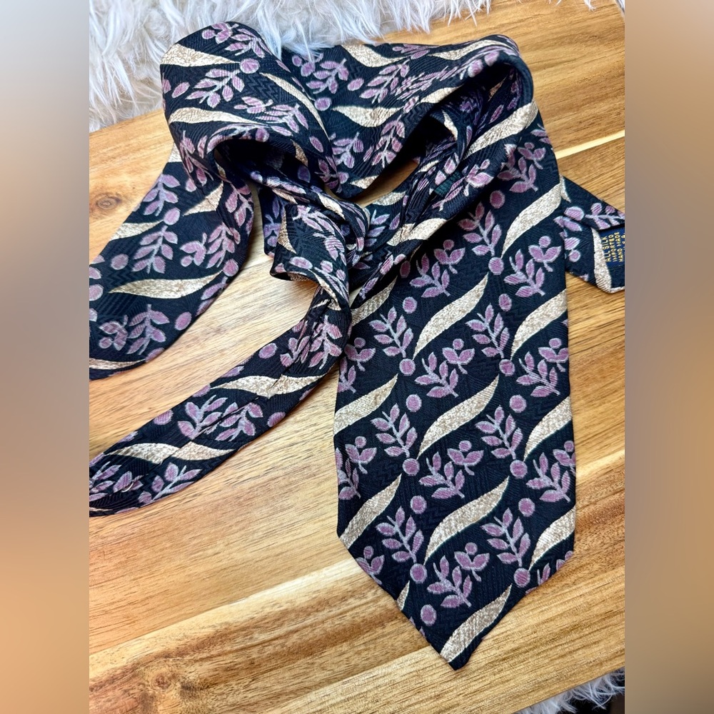 XMI Platinum Tie
